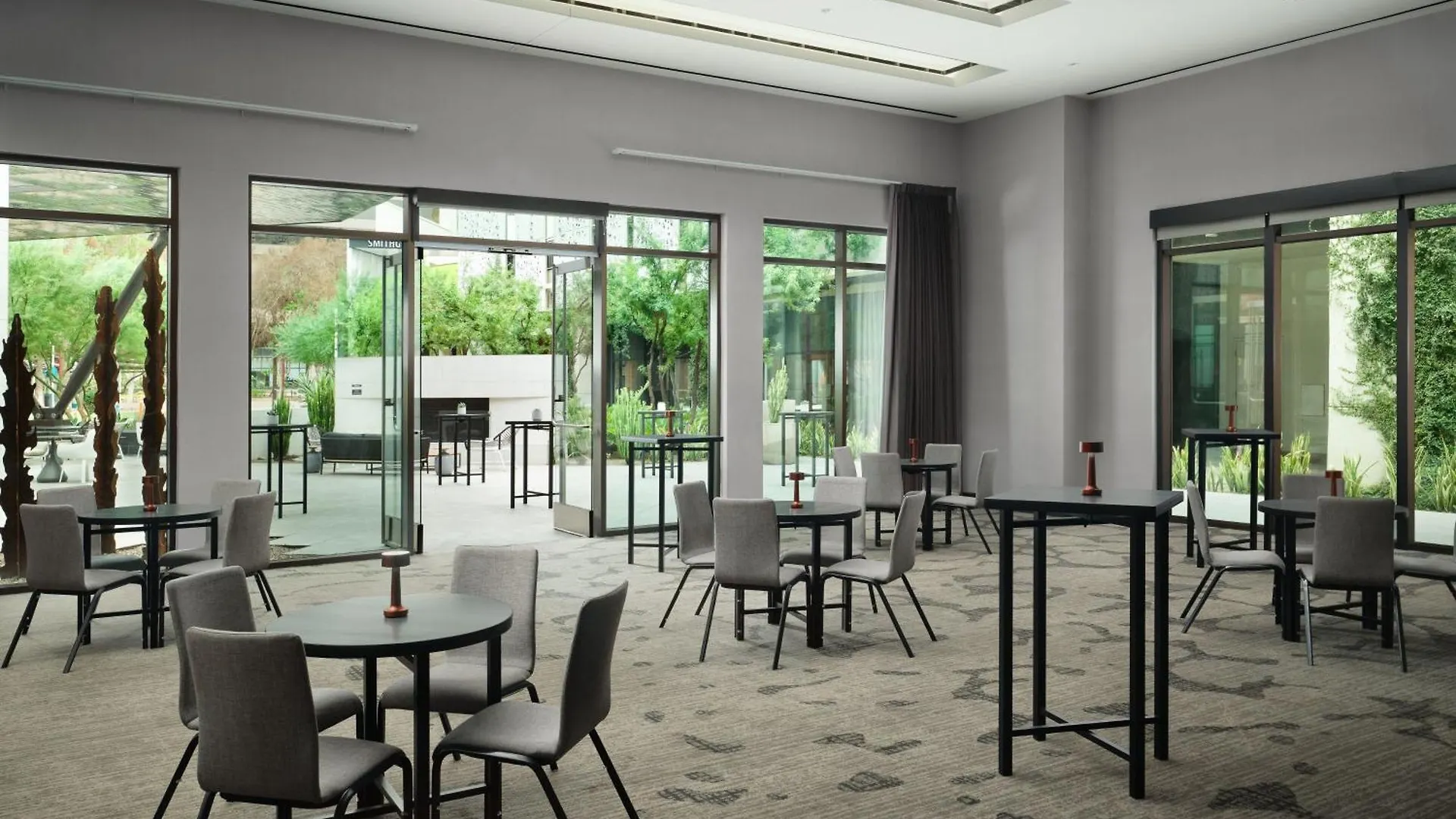 Ac Hotel By Marriott Phoenix Downtown