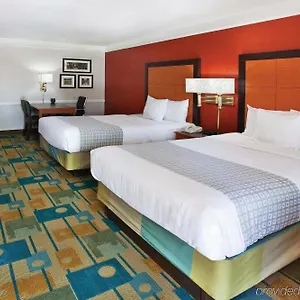 *** Hotel La Quinta By Wyndham Midtown Estados Unidos